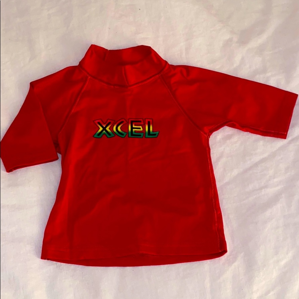 Xcel- toddler rash guard -size3 & GIFT!